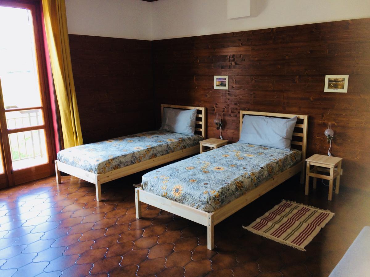 Tana Dell'Elfo B&B Gavi Exterior photo
